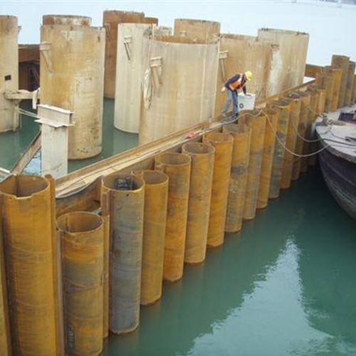 林芝钢护筒现场安装